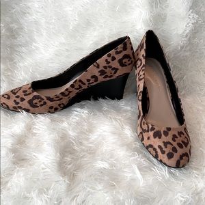 Leopard wedge heels NWOT